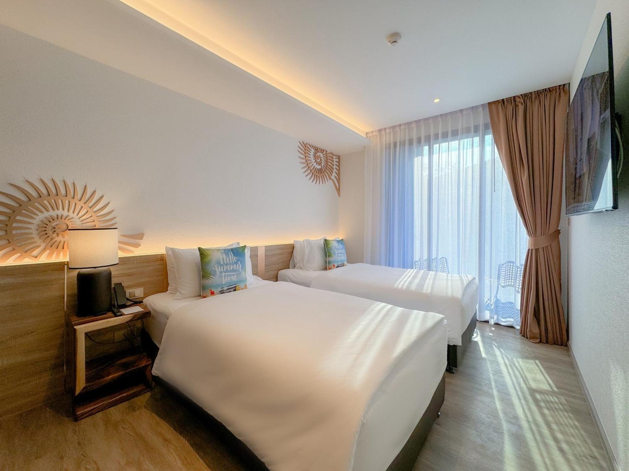 The Marin Phuket Kamala Beach Exterior photo