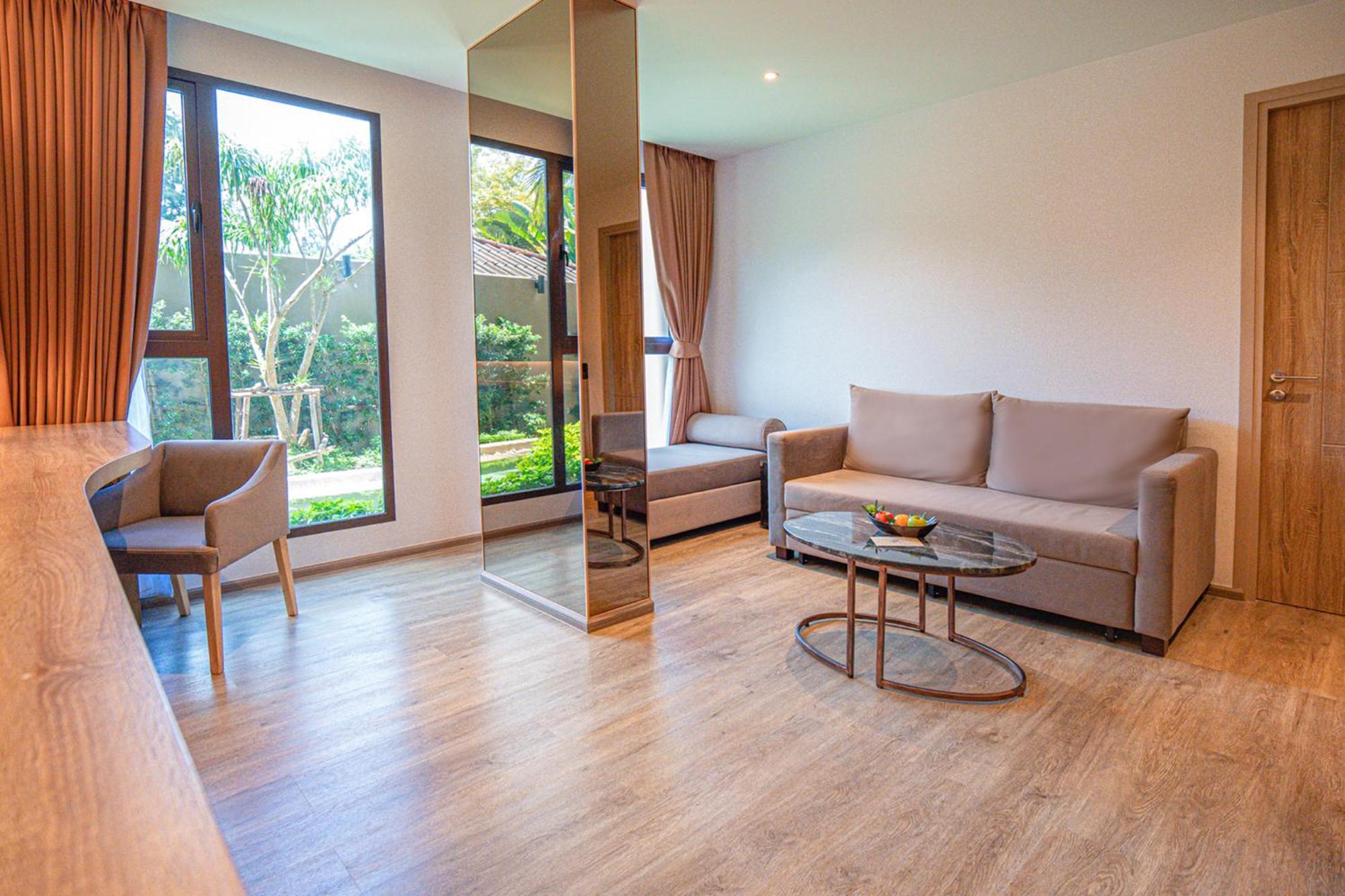 The Marin Phuket Kamala Beach Exterior photo